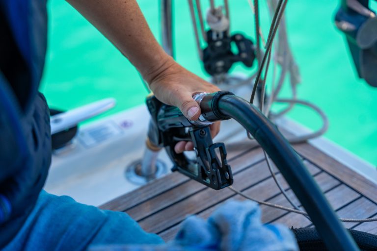 Cuanto consume un barco de recreo
