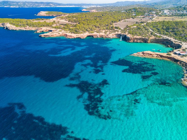 Listado de calas paradisíacas en Ibiza