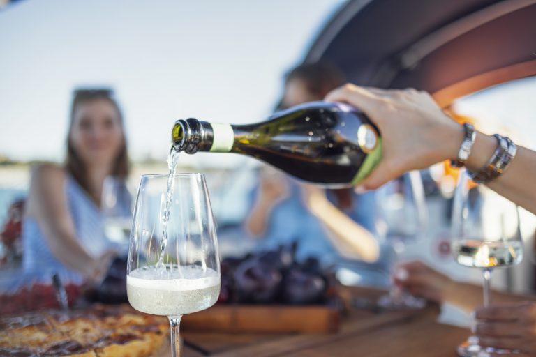 Los mejores restaurantes con servicios a embarcaciones en Ibiza